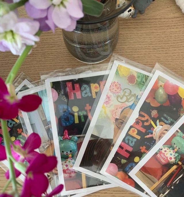 🎂☺️🎂
お誕生日月には皆様のお写真を撮影、ご家族様へ郵送しております

現場と事務も連携して
良い雰囲気作りを目指してます✨

さて、春らしい天気。
雨が降る前に頑張って参ります

#メディケア51
#春らしい天気
#誕生日カード
#撮影
#皆さま良いお顔
#笑顔溢れる