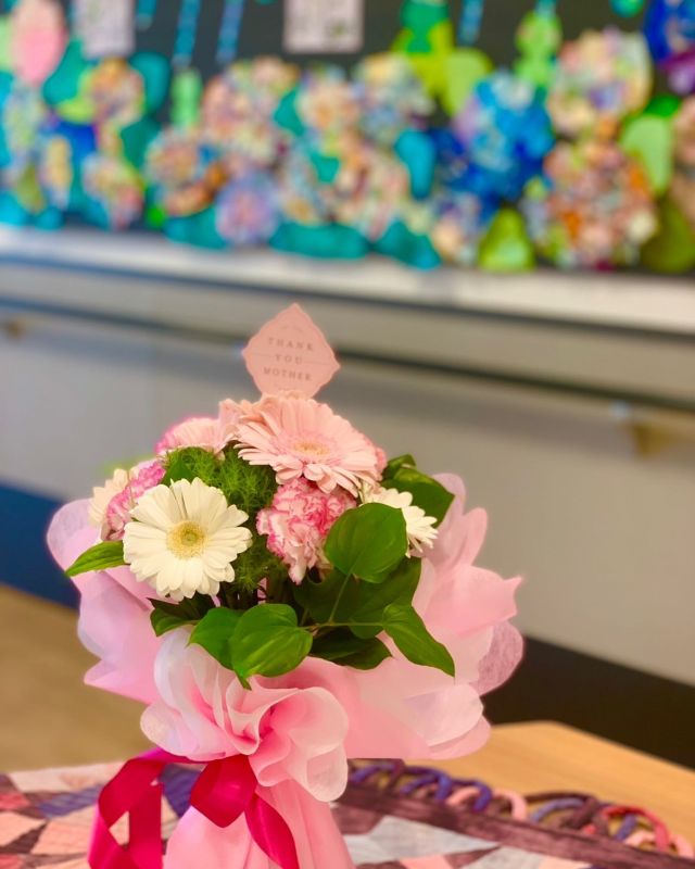 💐💐💐
昨日の暑さが嘘みたい
過ごしやすいですね

こんな日はリハビリしてQOLを上げていきましょう
寒暖差にご注意下さい

#在宅復帰
#我が家が1番
#リハビリしてます 
#💐
#光熱費にも優しい
#気持ち良い朝